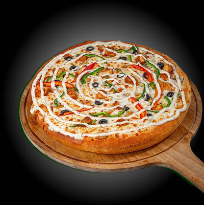 Creamy Gold Pizza